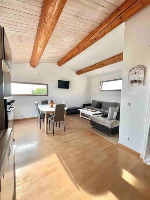 Appartement Proche Aeroport Marseille Marignane - Studio Confortable - Logement Ideal - Hebergement Tout Equipe Rognac Exteriör bild