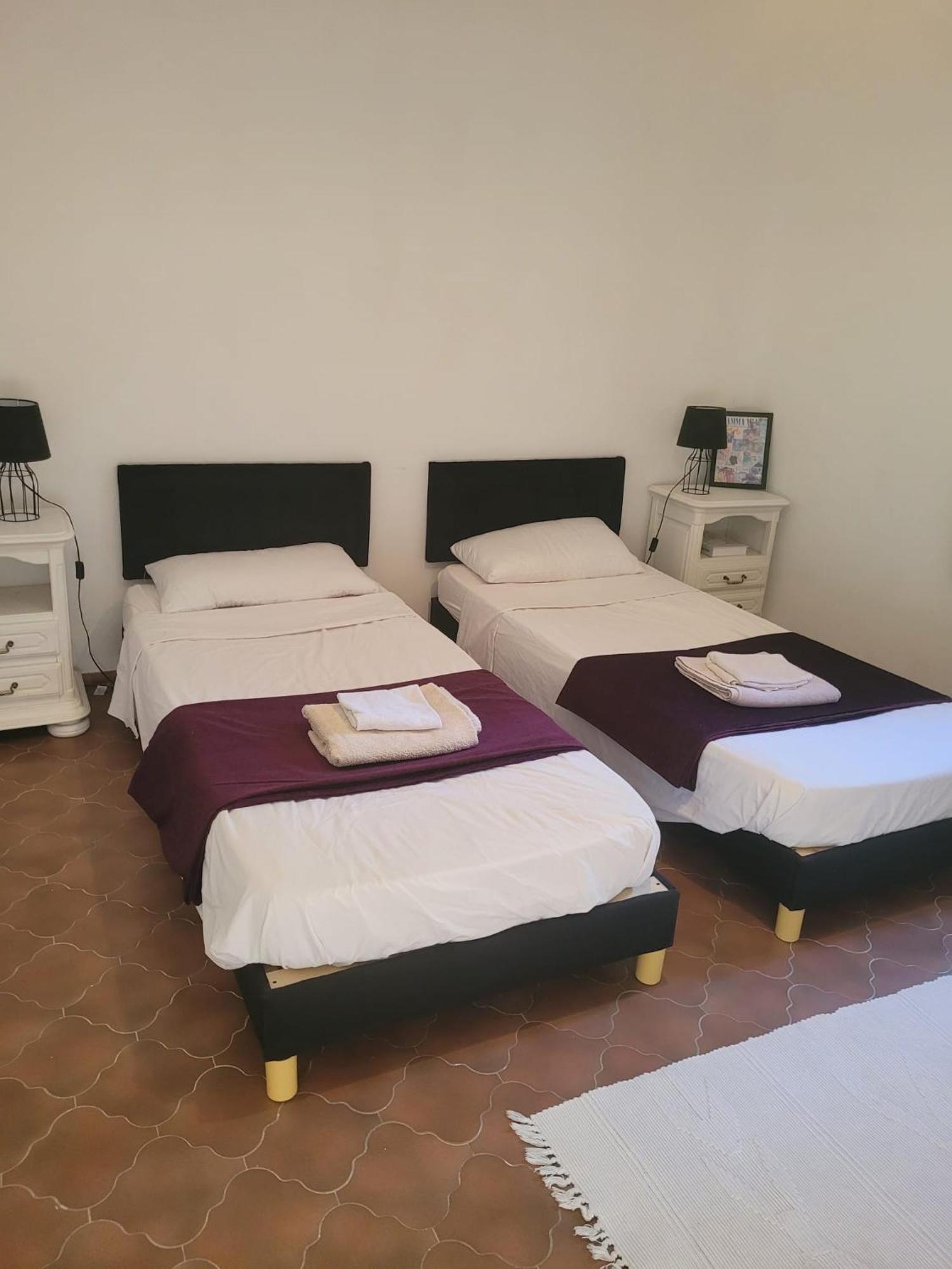 Appartement Proche Aeroport Marseille Marignane - Studio Confortable - Logement Ideal - Hebergement Tout Equipe Rognac Exteriör bild