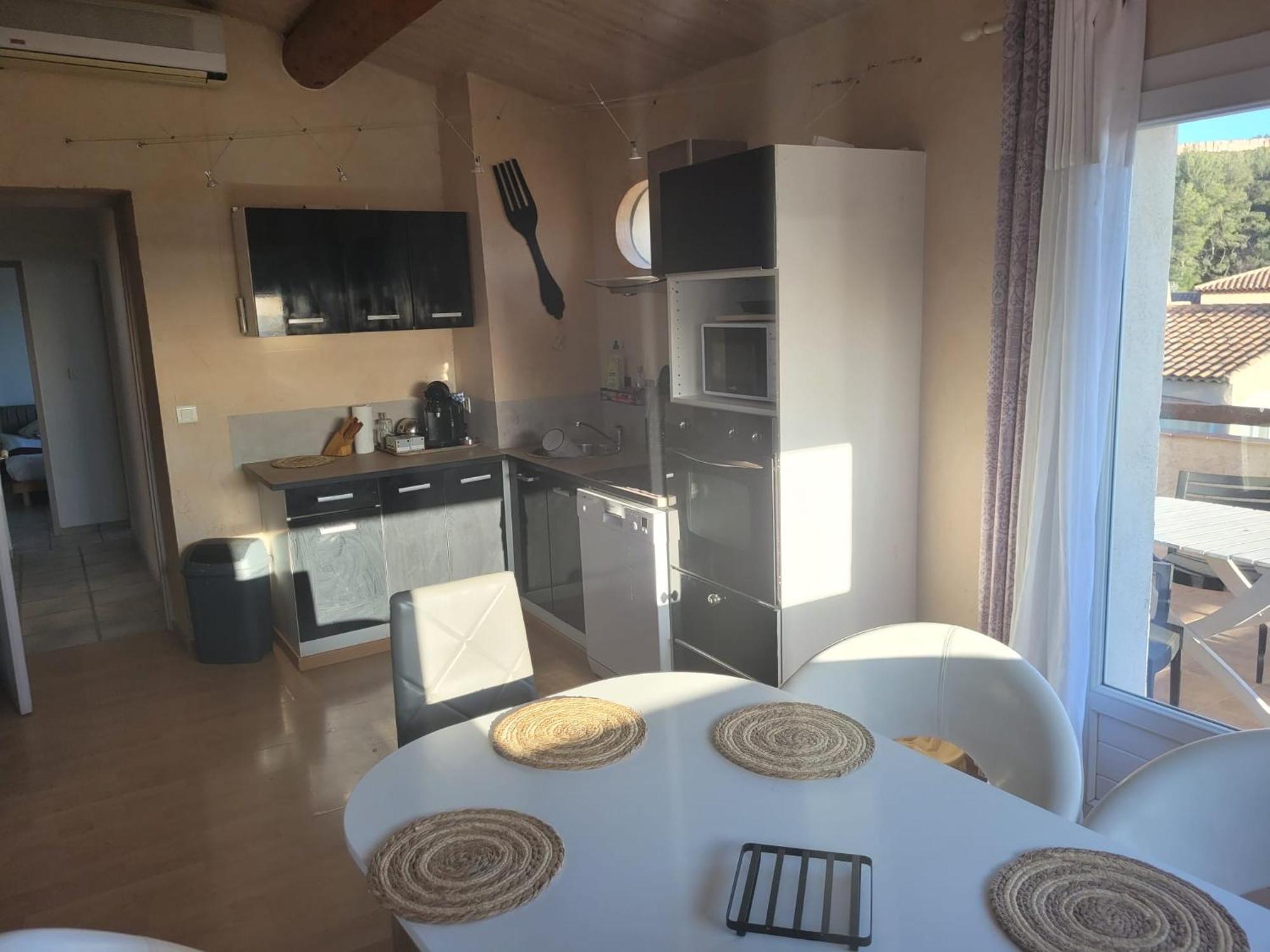 Appartement Proche Aeroport Marseille Marignane - Studio Confortable - Logement Ideal - Hebergement Tout Equipe Rognac Exteriör bild